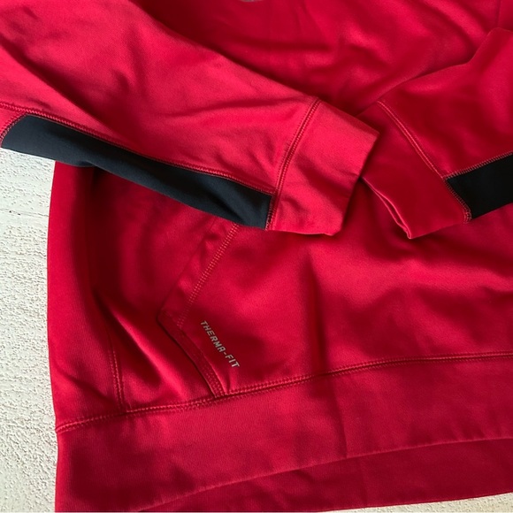 Nike Men’s Large Red & Black Therma-FIT Hoodie - Picture 6 of 8